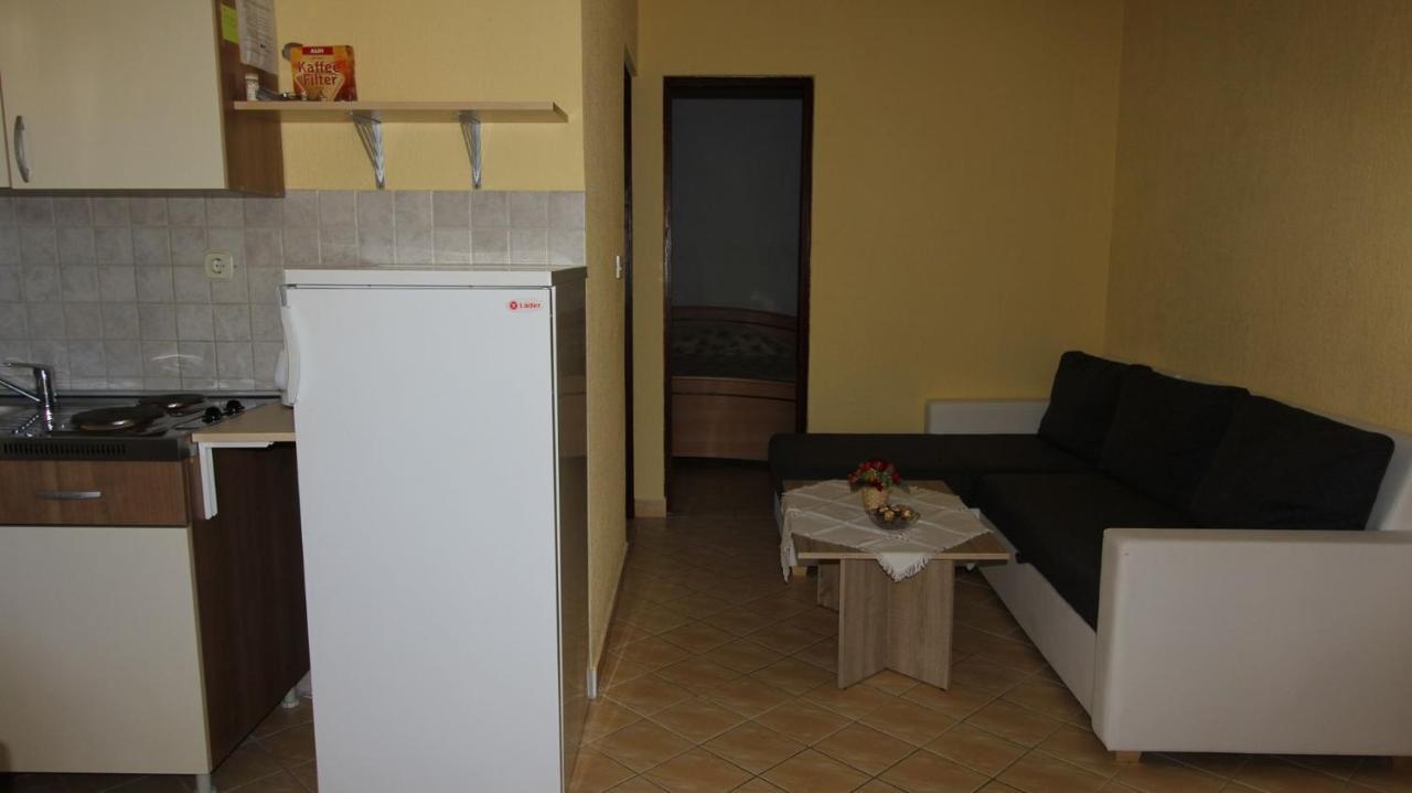 Apartments Grzetic Malinska Kültér fotó