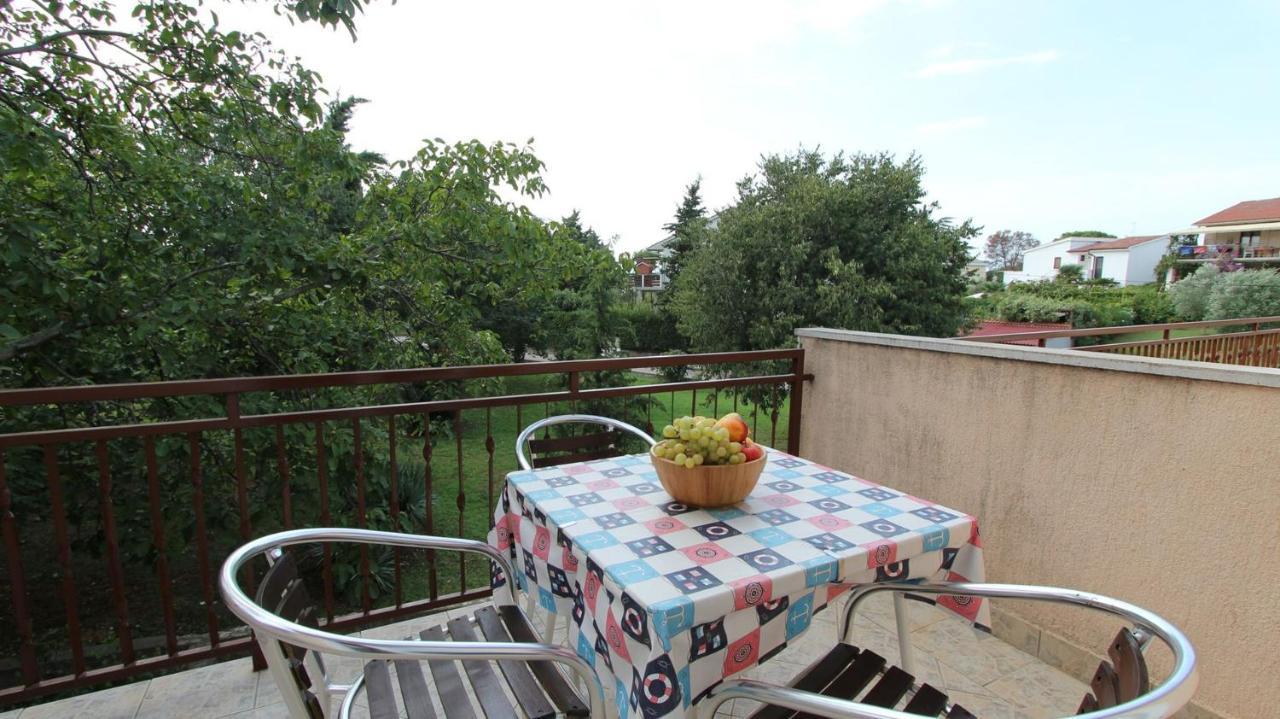 Apartments Grzetic Malinska Kültér fotó