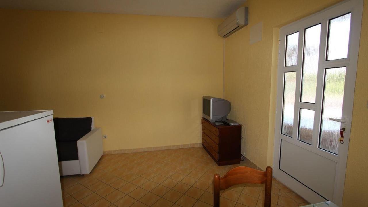 Apartments Grzetic Malinska Kültér fotó